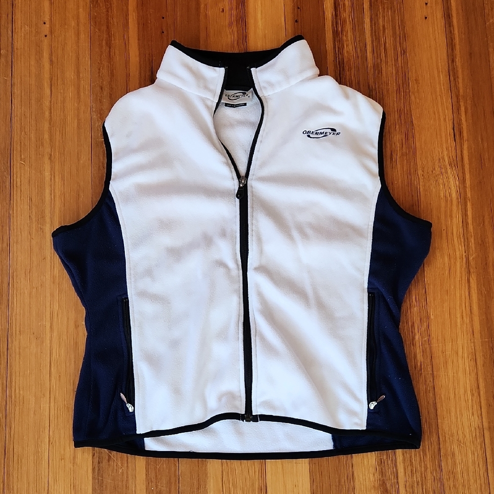 Obermeyer White and Navy Fleece Vest